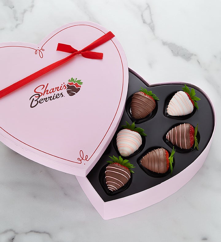 Mother's Day Drizzled Strawberries™ in Heart Box