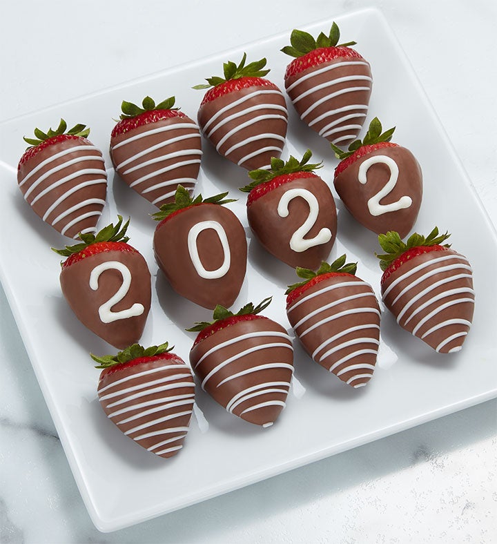 Star Graduate ™ Dipped Strawberries